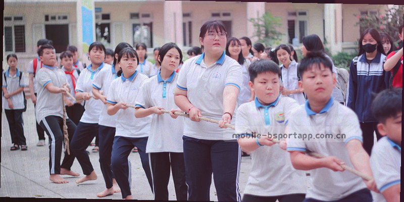 邮箱信封与时钟组合的抽象客服响应图标